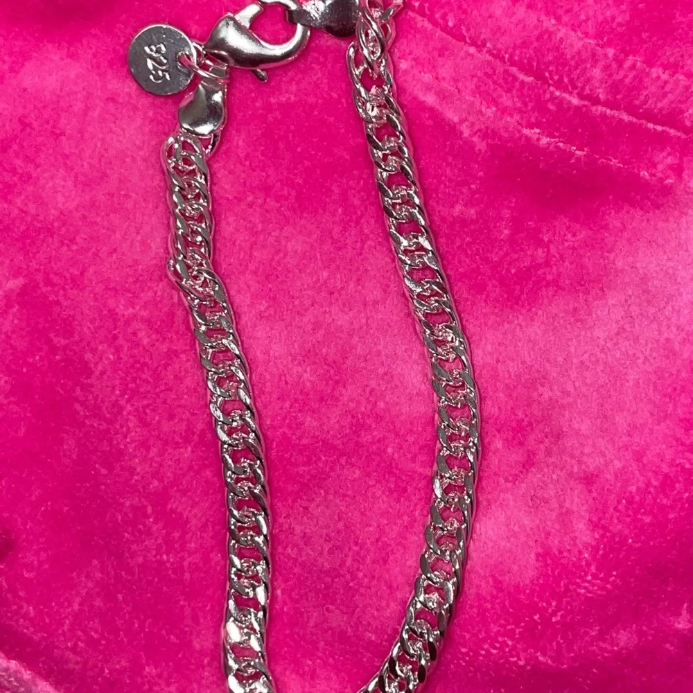 Sterling Silver .925 bracelet 8”